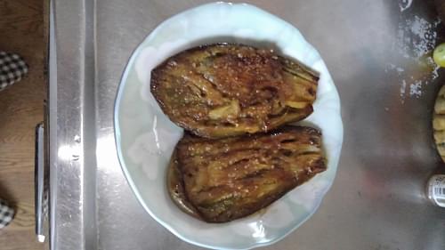 トロトロナスステーキ